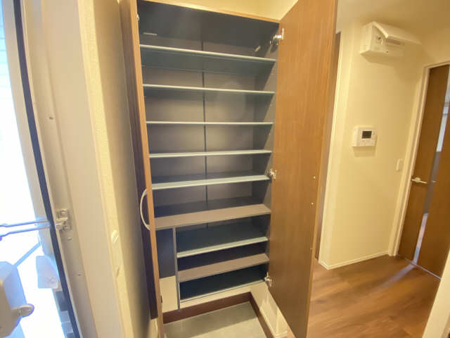 シューズBOX