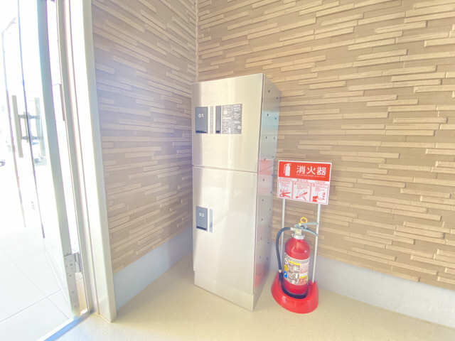 宅配ボックス