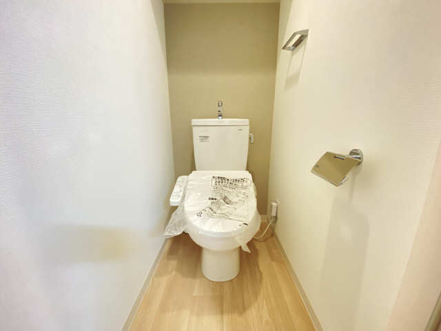ＮＥＵＡ　ＮＡＲＵＭＩ 5階 WC