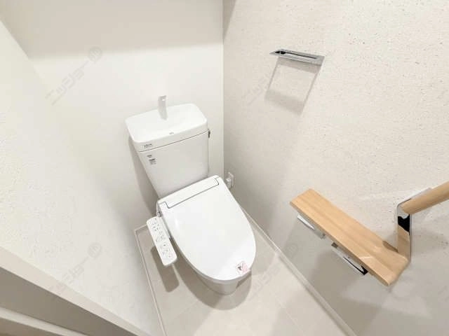 シャワー付トイレ