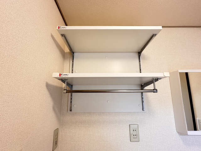 ランドリー可動棚
