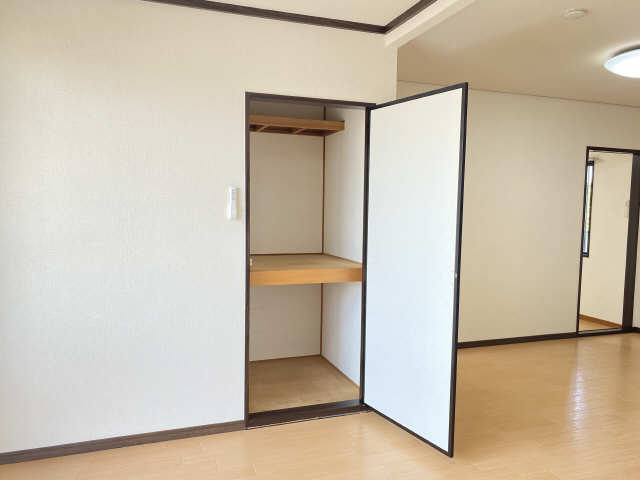 リビング収納