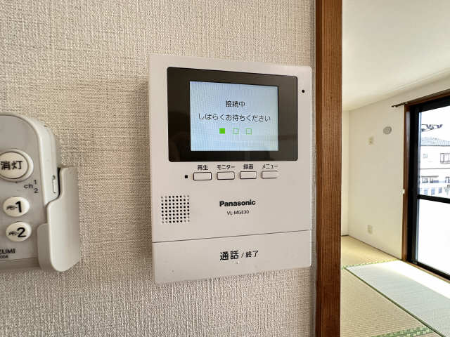 モニター付きインターホン