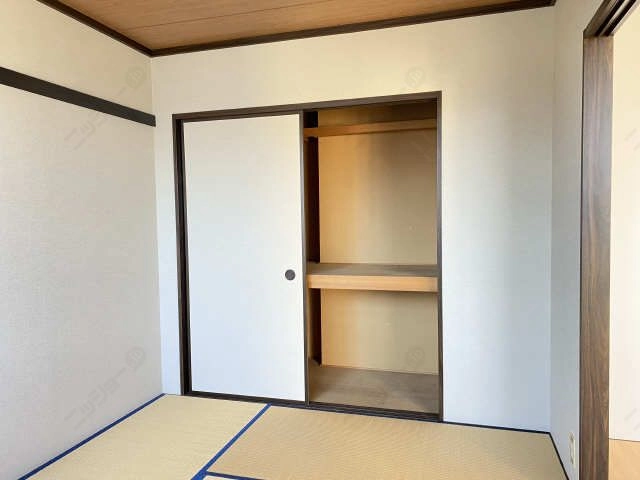 和室収納