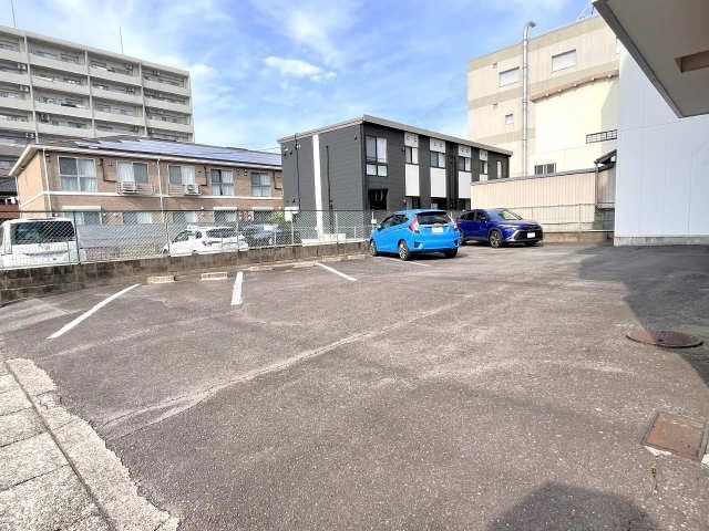駐車場(北側)