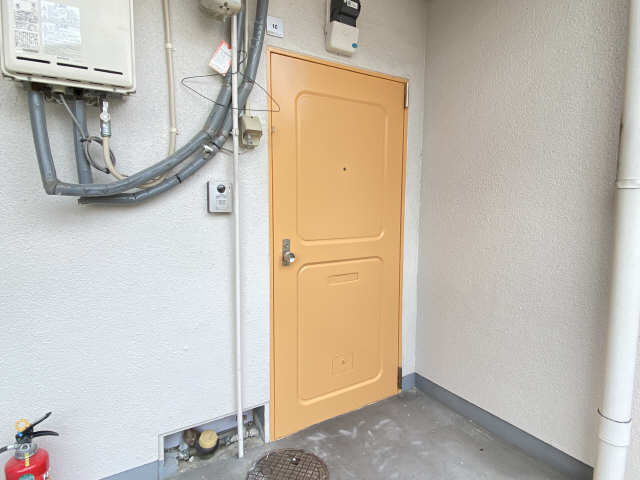 玄関ドア