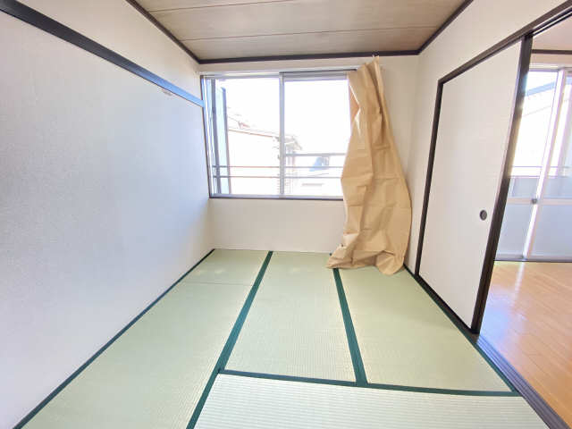 東和室