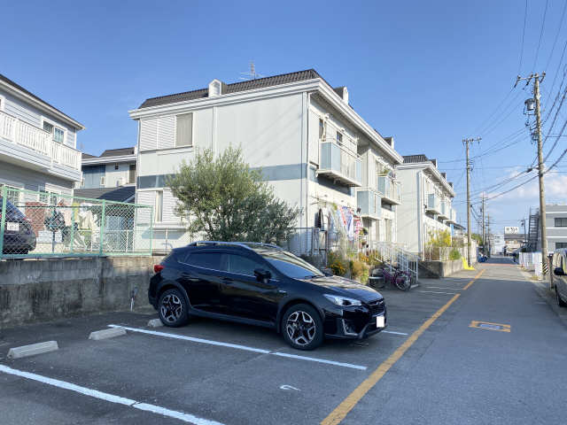 駐車場-2