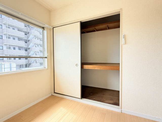 収納（東洋室）