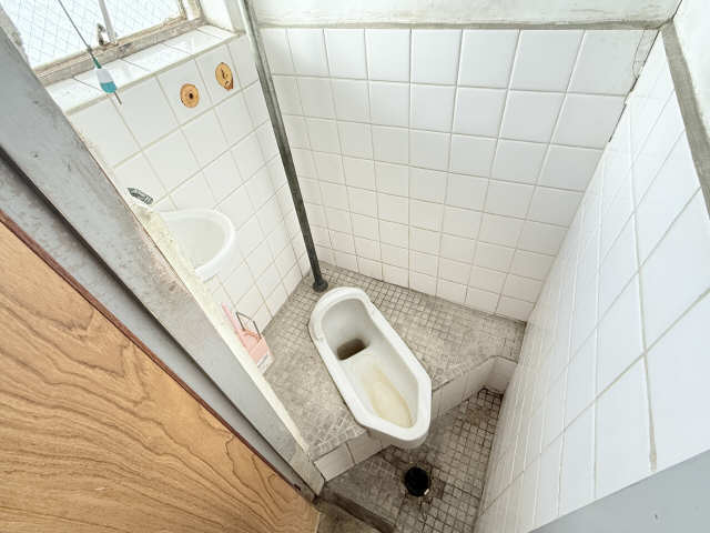 WC