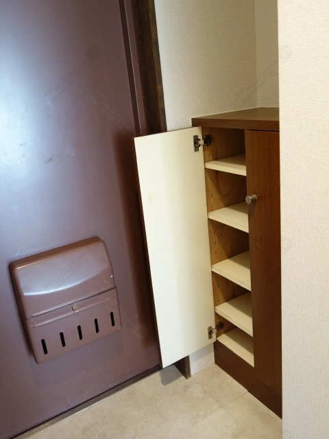 シューズボックス