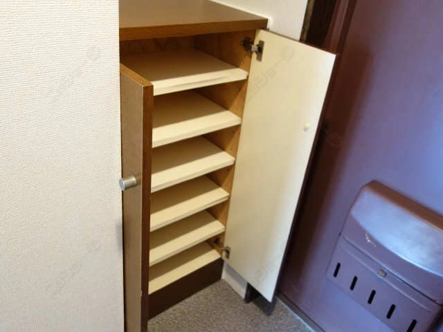 シューズボックス