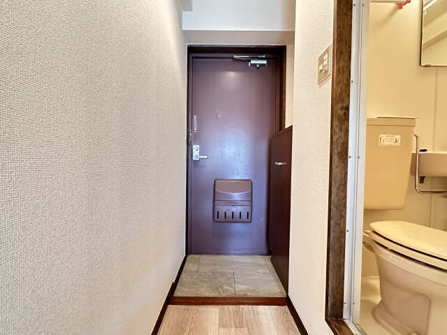 玄関内