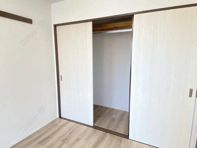 収納（南洋室）