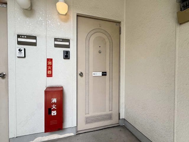 玄関ドア