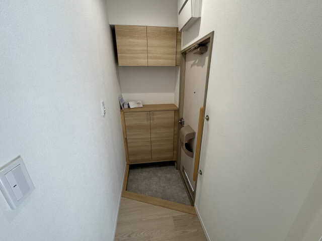 玄関‐２