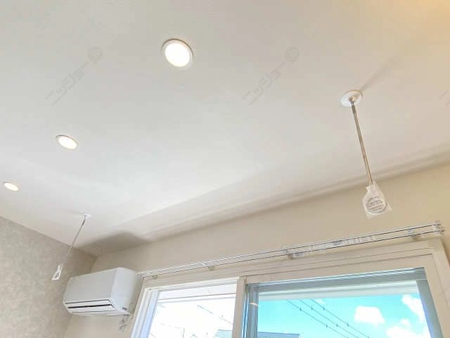 室内物干（リビング）