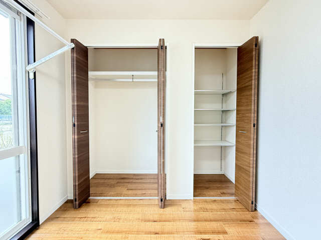 収納（南洋室）