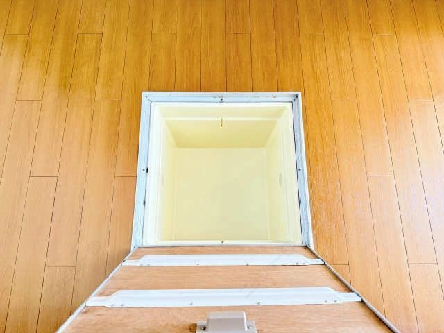 キッチン床下収納