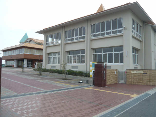 ポートタウンＣ・Ｄ 2階 弥富中学校