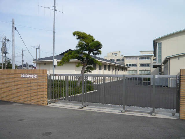 ポートタウンＣ・Ｄ 2階 日の出小学校