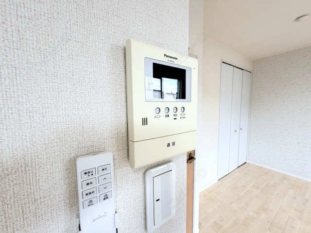 モ ニター付きインターホン