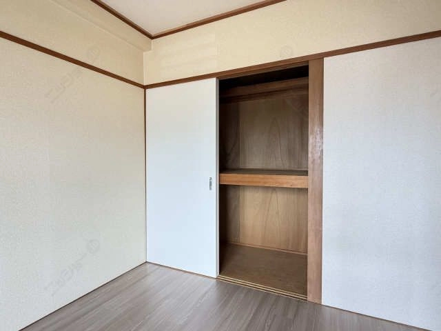 収納(南洋室)