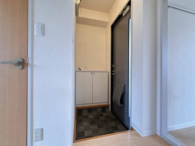 玄関内