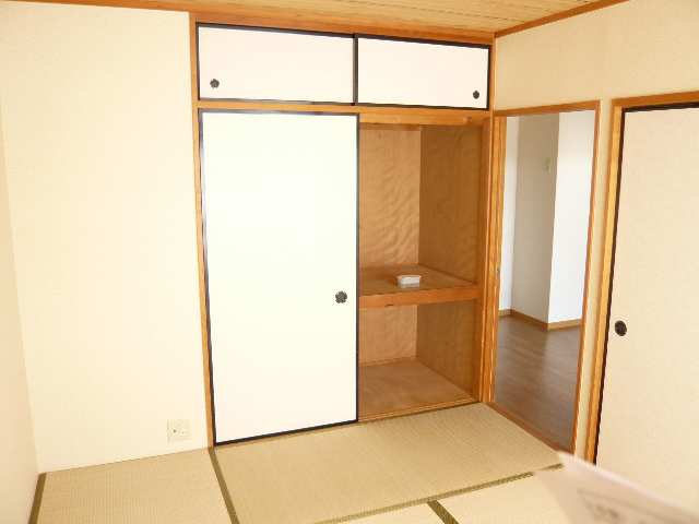 和室収納