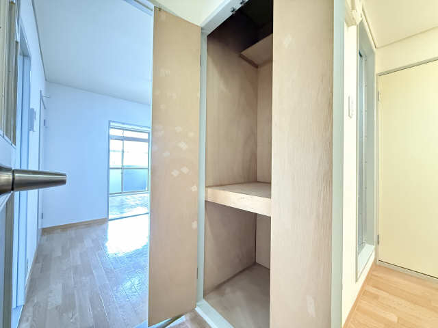 収納（廊下）
