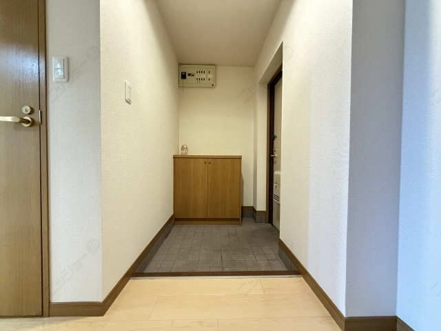 玄関内