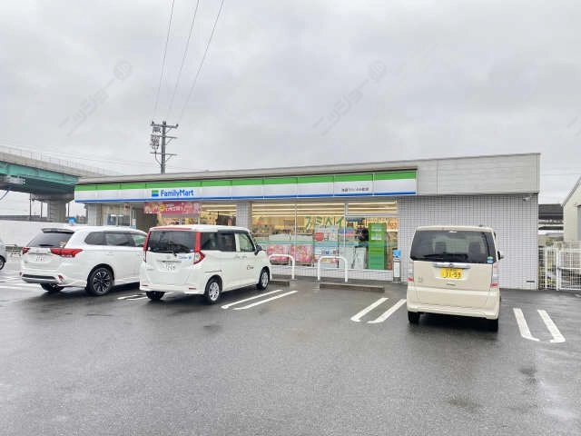 ファミリーマート