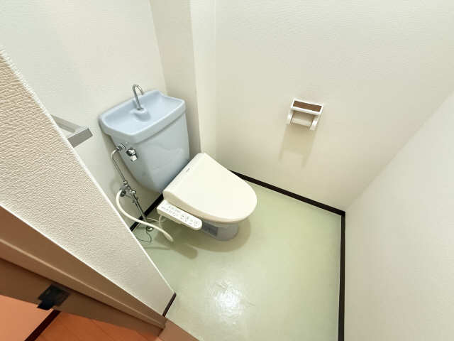 WC