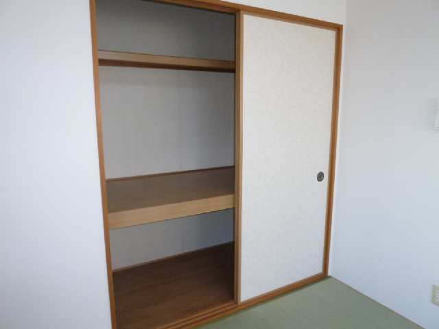和室収納