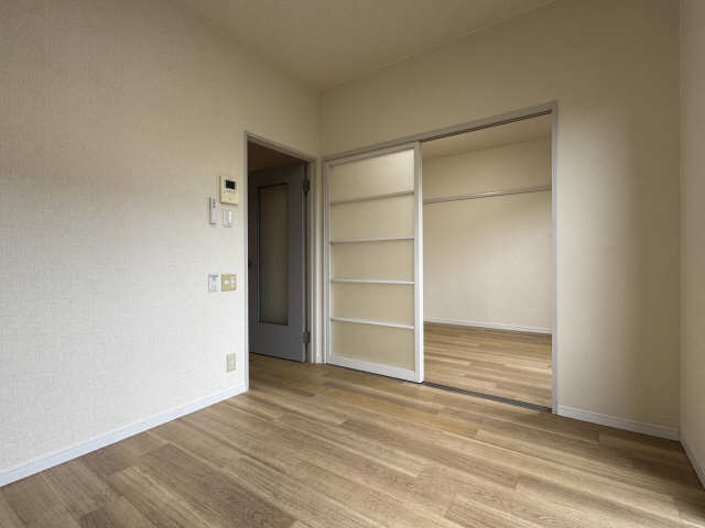 室内‐４