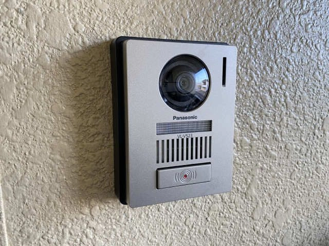 モニター付きインターホン