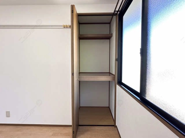 収納（洋室）