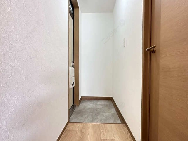 玄関内