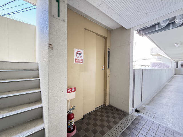 エレベーター