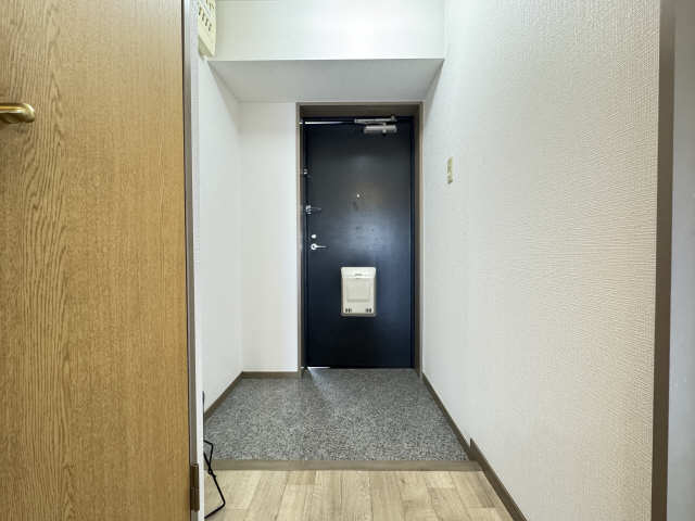 玄関内