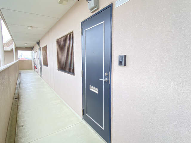 玄関ドア