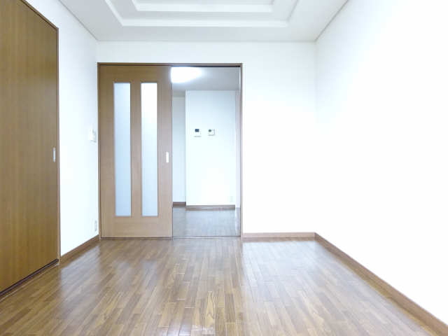 南洋間