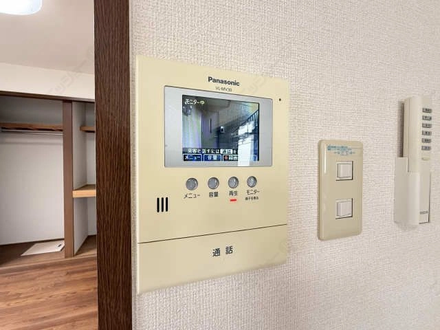 モニター付きインターホン