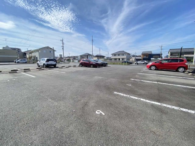 駐車場（西側）