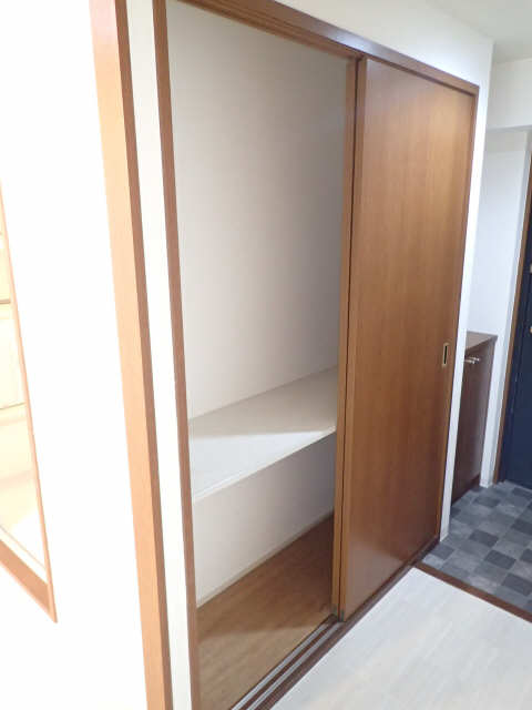 廊下収納
