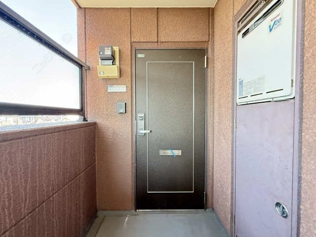 玄関ドア
