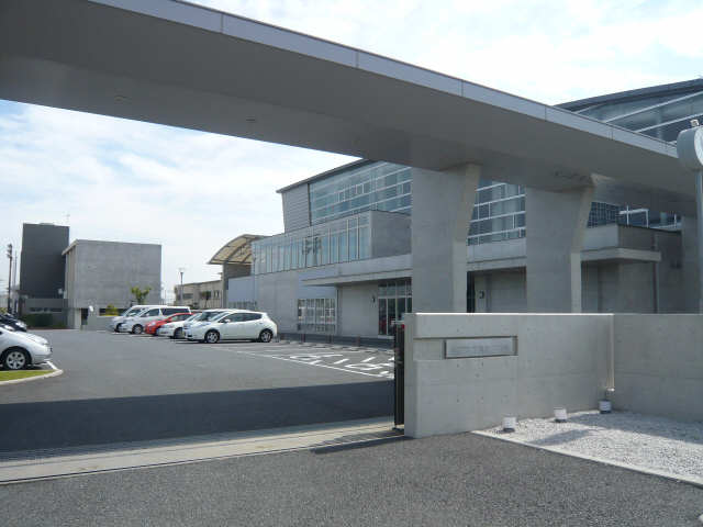 蟹江中学校