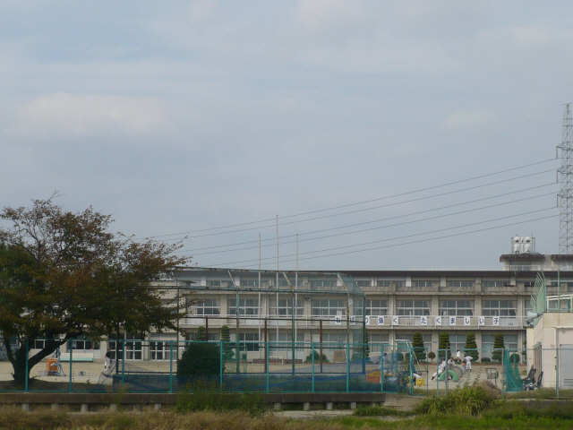 白鳥小学校