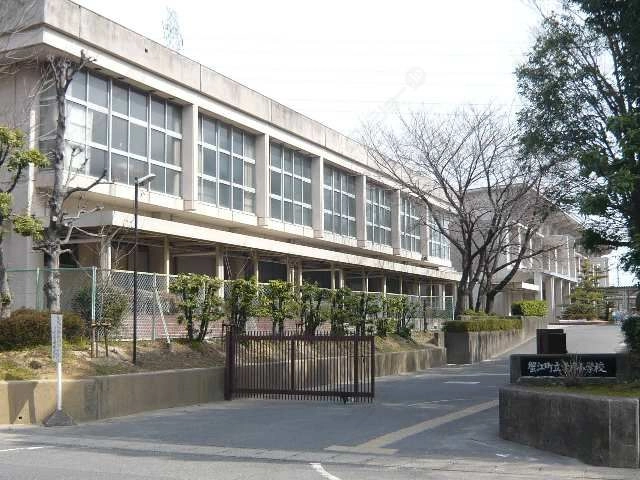 学戸小学校