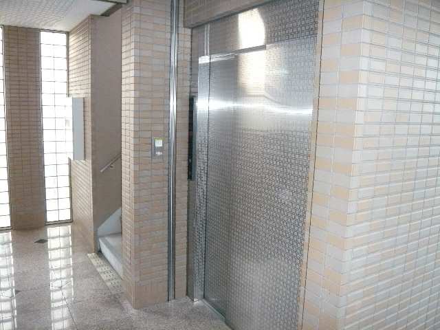リアライズ七宝 4階 エレベーター